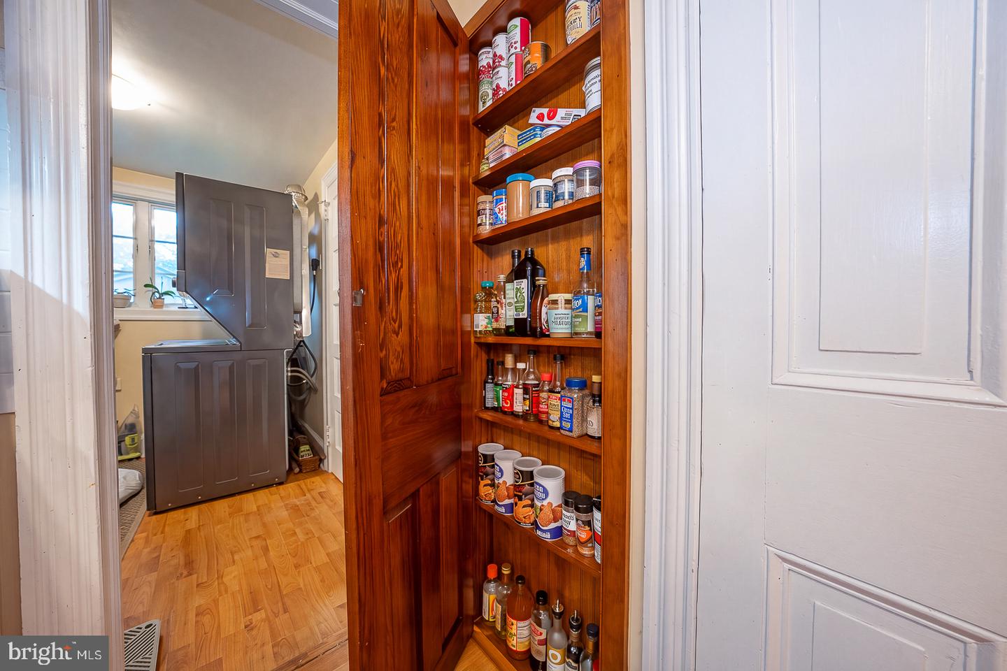1294 Montgomery Ave Property Photo 19