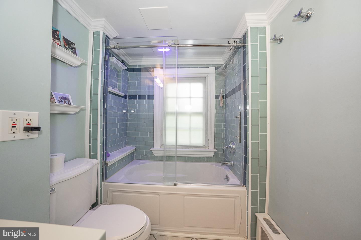 1294 Montgomery Ave Property Photo 33