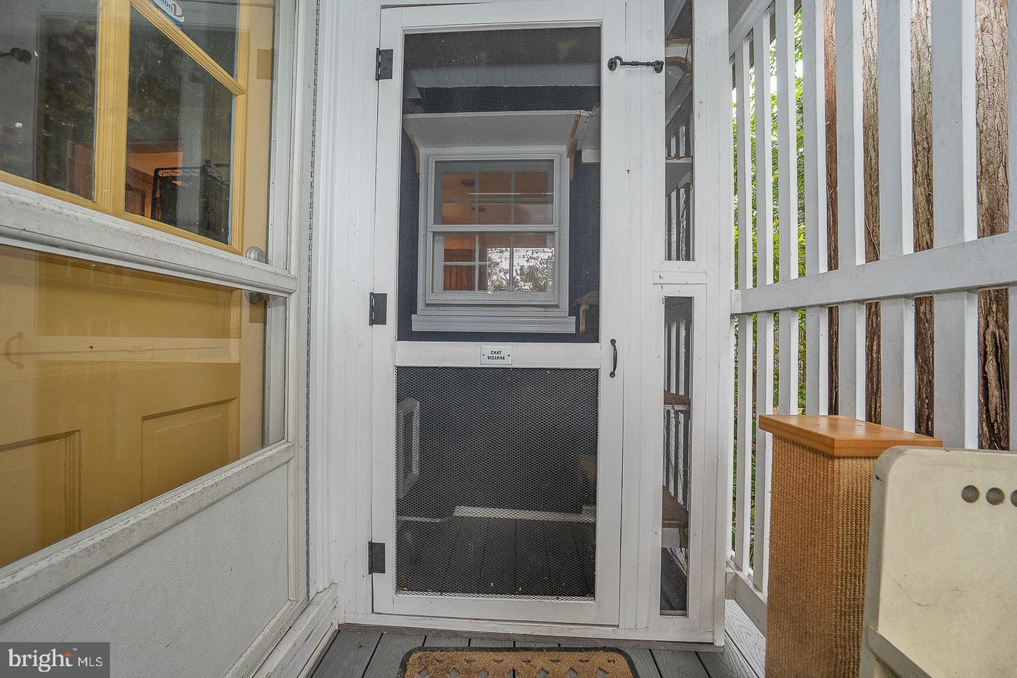 1294 Montgomery Ave Property Photo 37