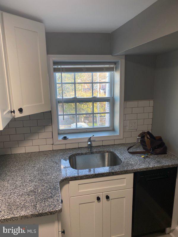 610 Green St Property Photo 3