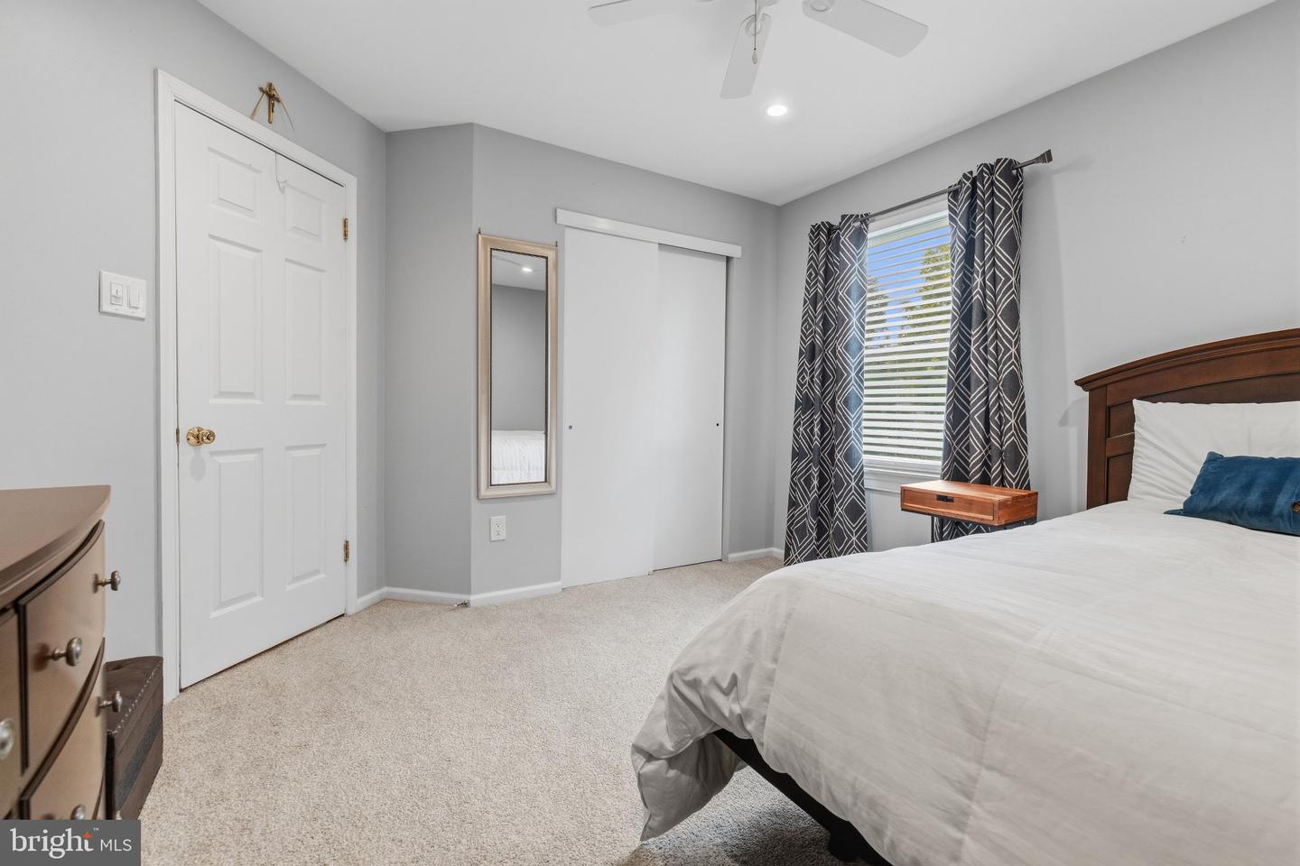 103 Canterbury Ln Property Photo 39