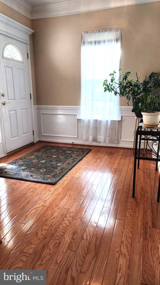 715 Twining Way # Property Photo 3