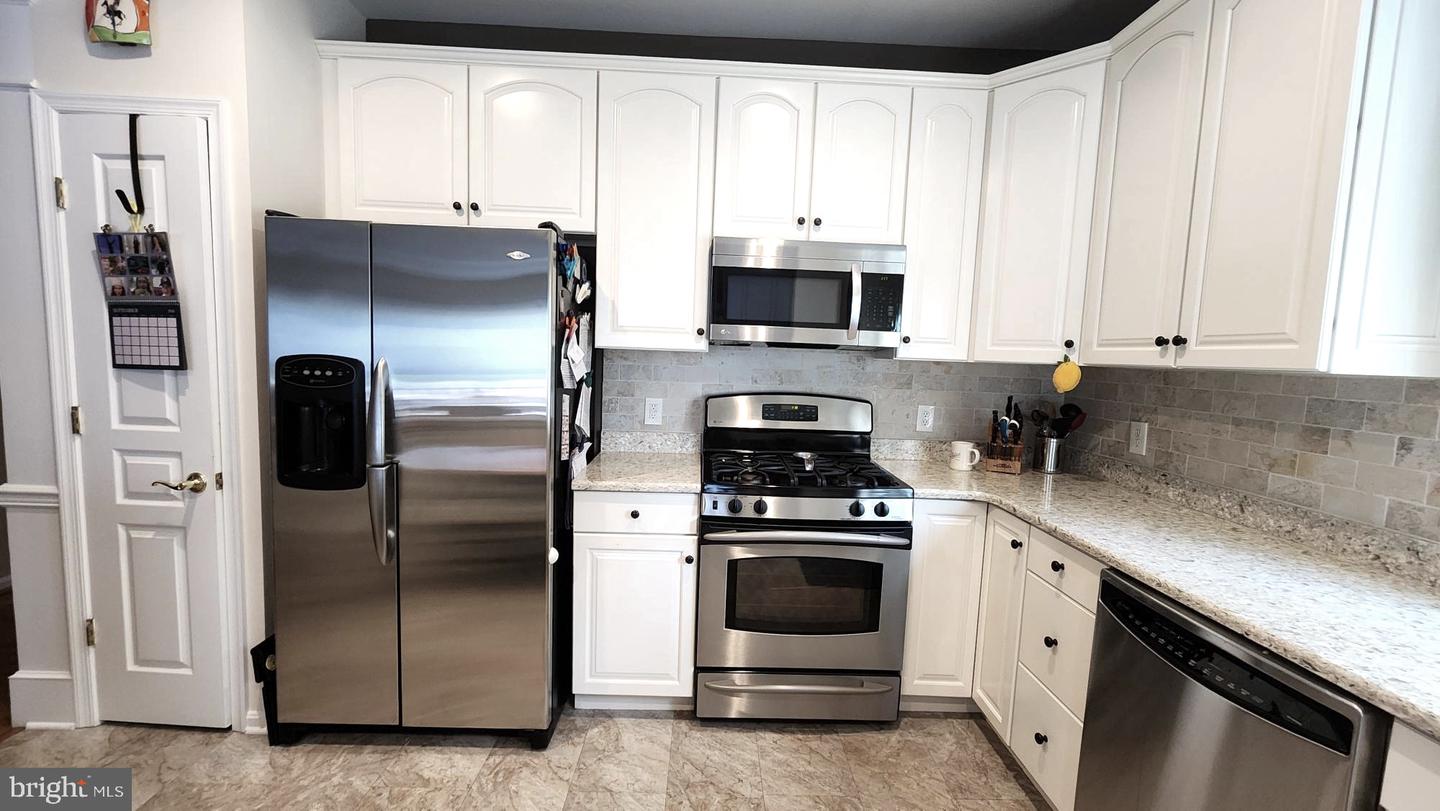 715 Twining Way # Property Photo 14