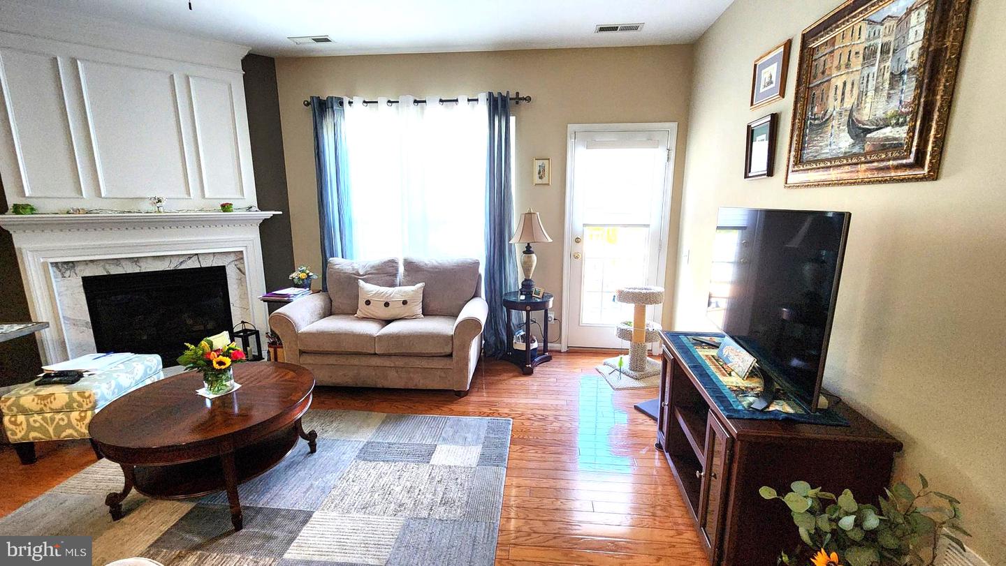 715 Twining Way # Property Photo 18