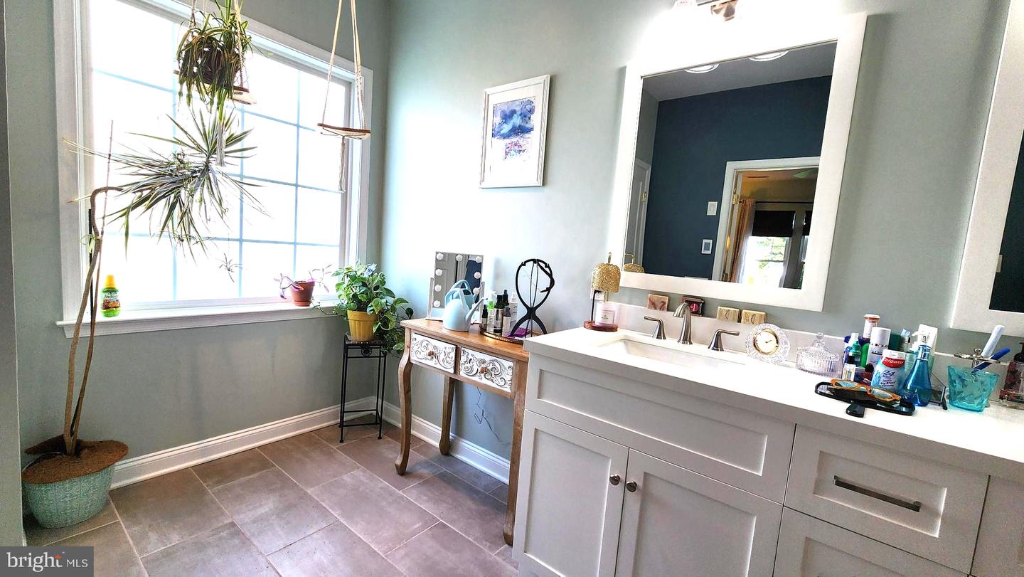 715 Twining Way # Property Photo 24
