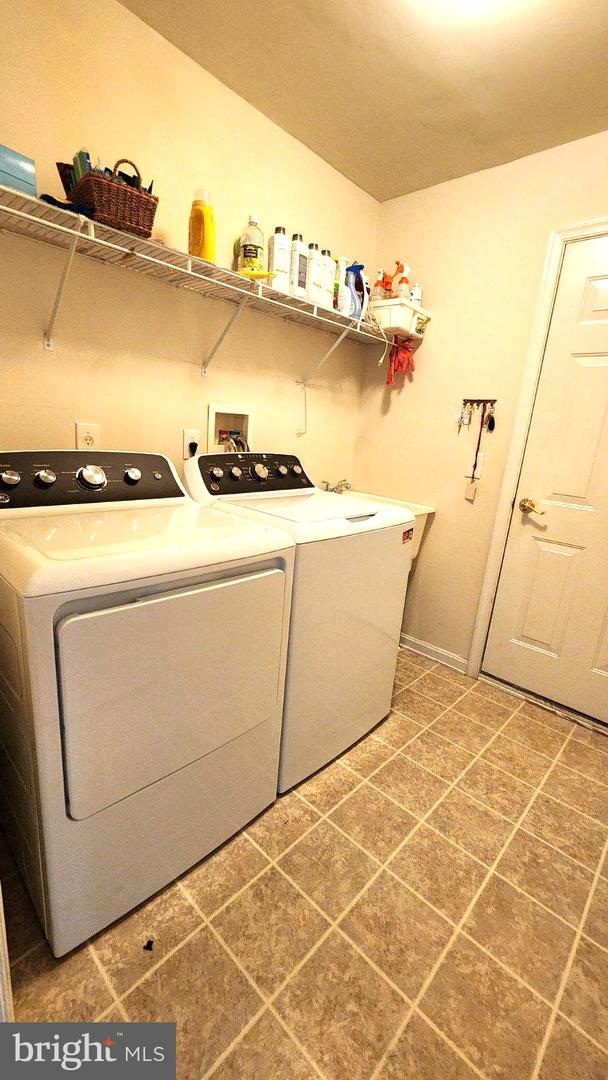 715 Twining Way # Property Photo 31