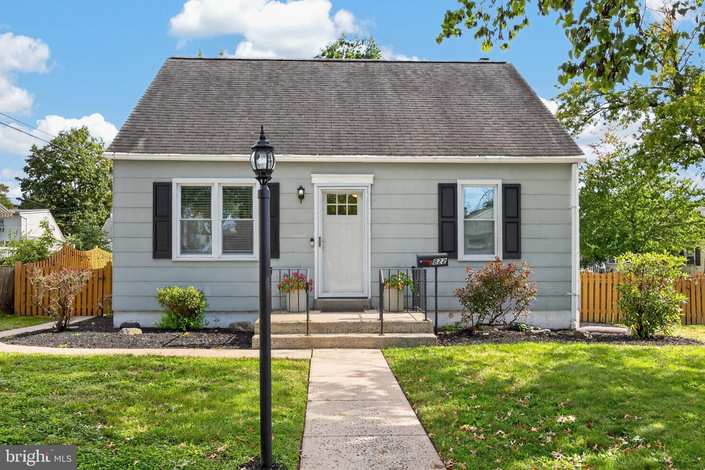 822 Brookside Ave # Property Photo 1