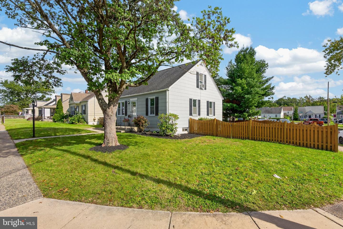 822 Brookside Ave # Property Photo 5