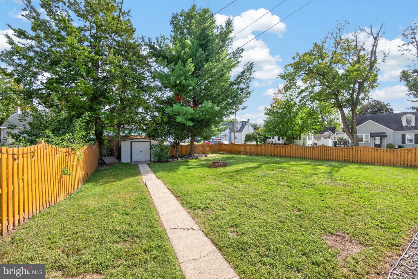 822 Brookside Ave # Property Photo 25