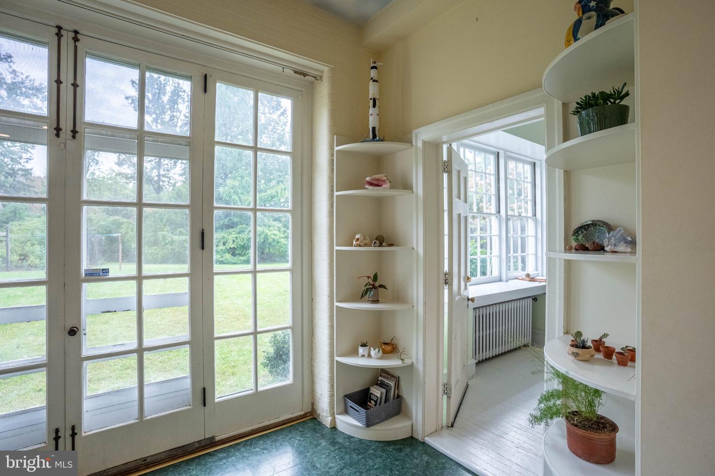 1681 E Willow Grove Ave # Property Photo 21
