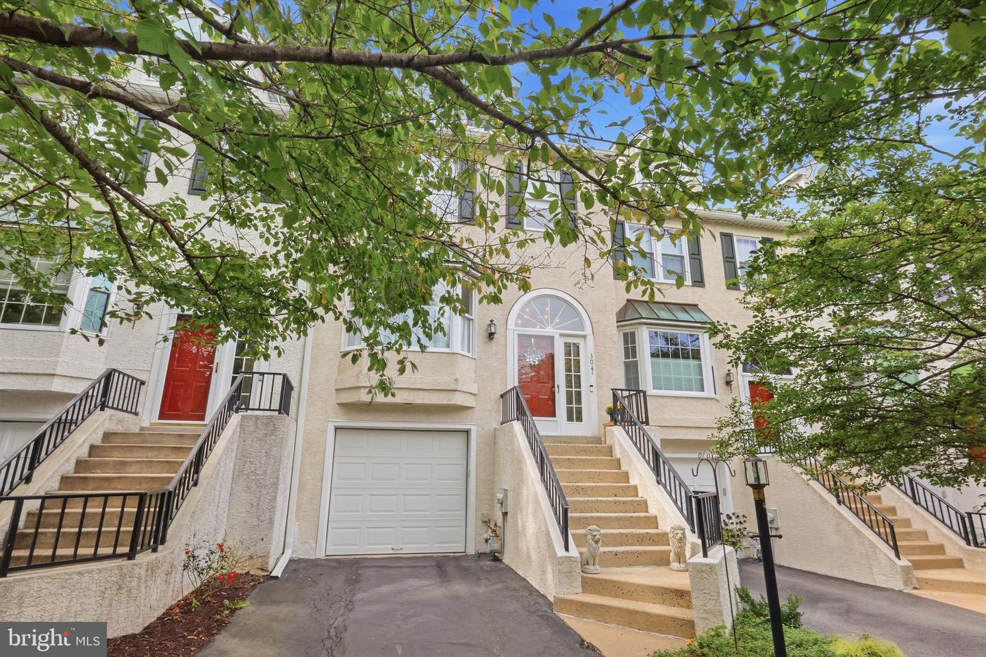 3041 Mitchell Ct # Property Photo 1