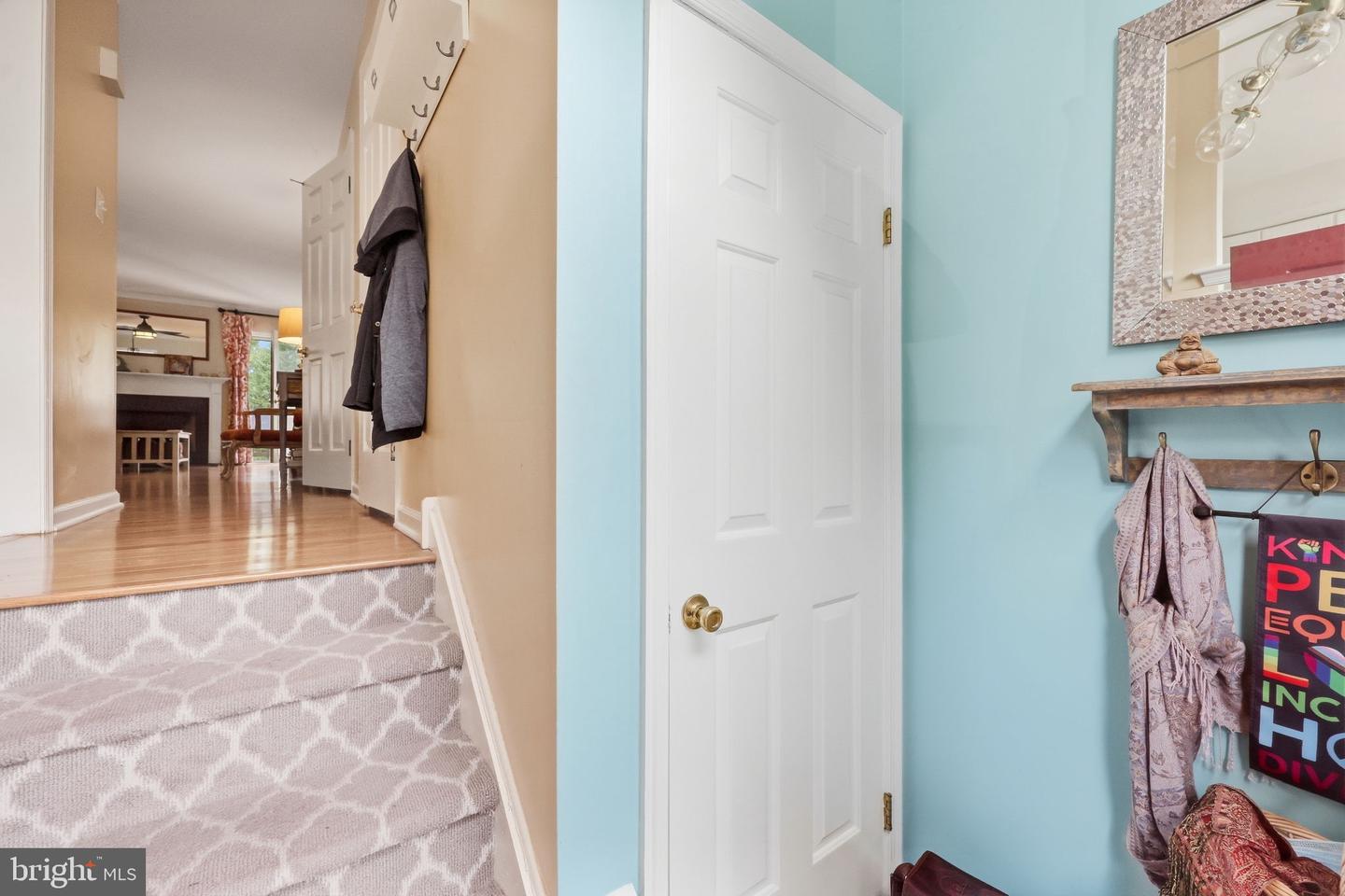 3041 Mitchell Ct # Property Photo 4