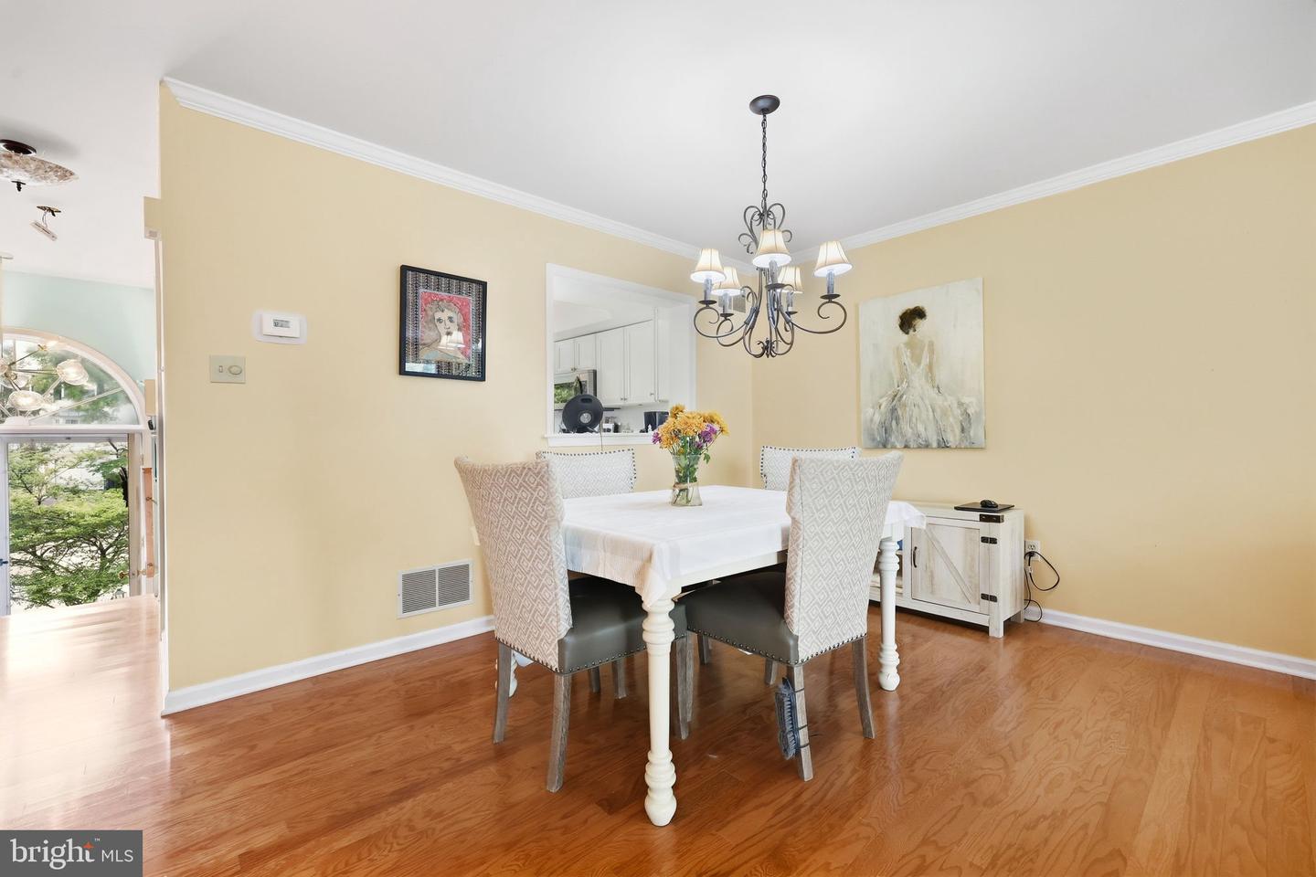 3041 Mitchell Ct # Property Photo 11