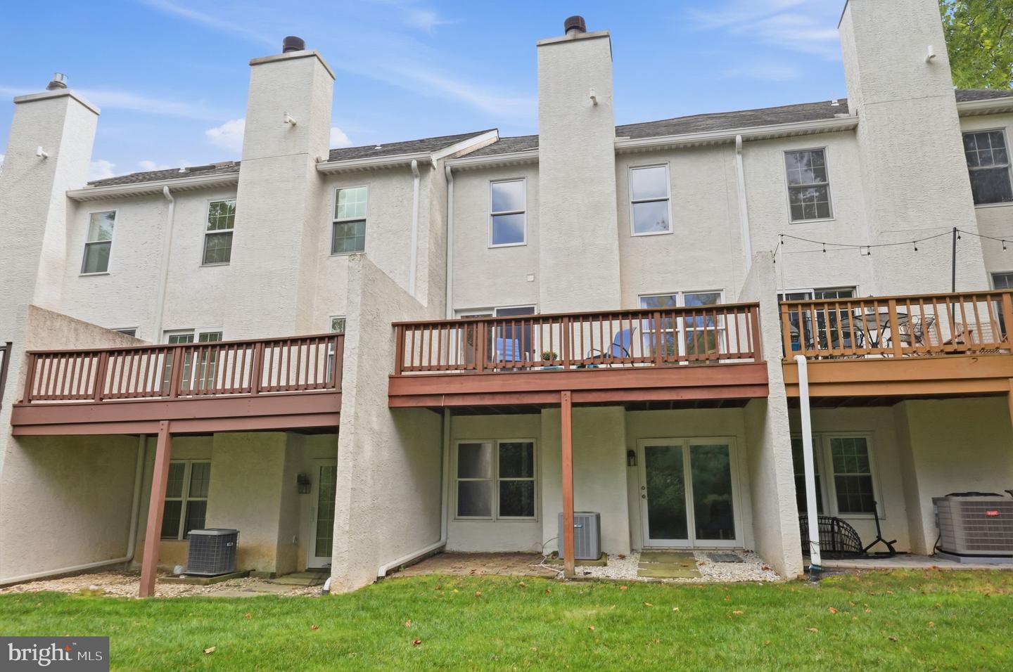3041 Mitchell Ct # Property Photo 31