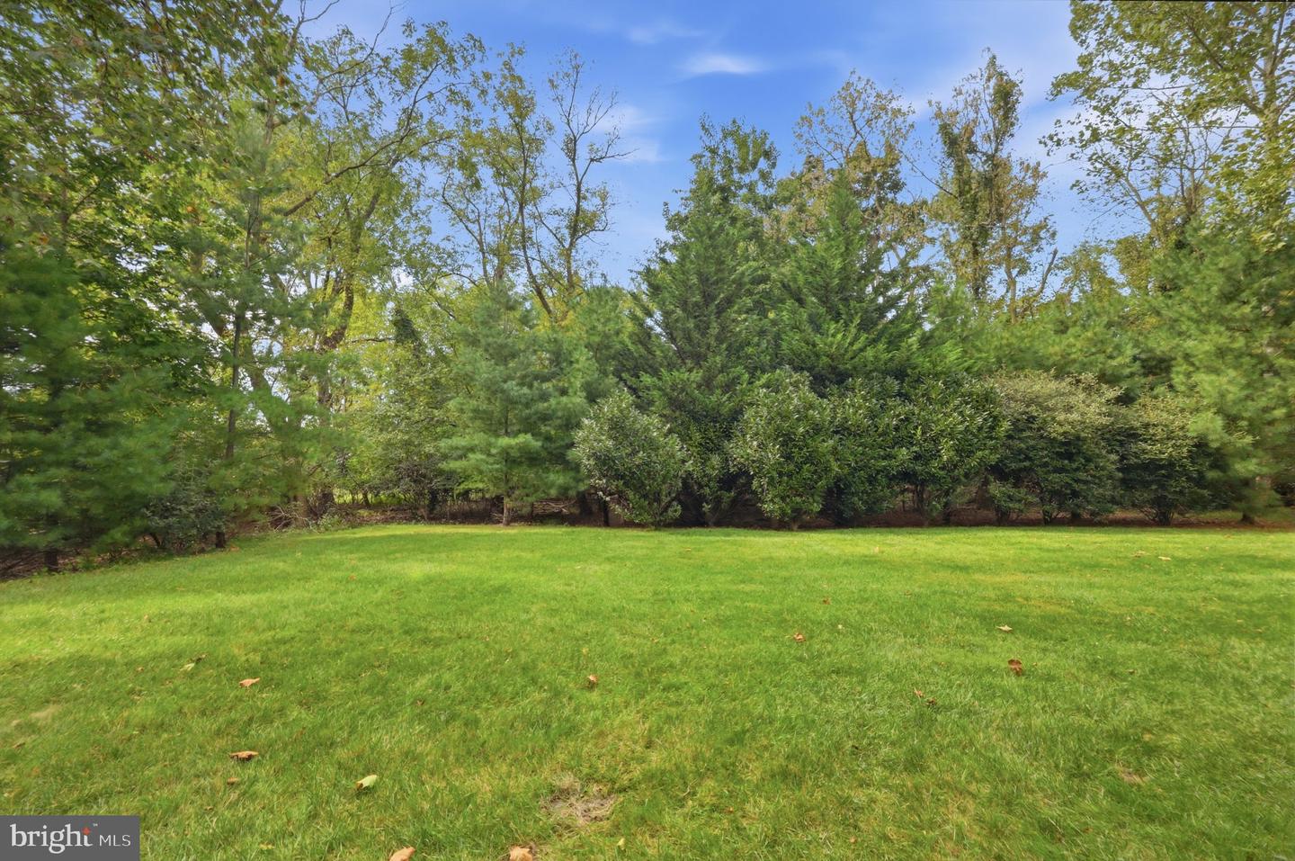 3041 Mitchell Ct # Property Photo 33