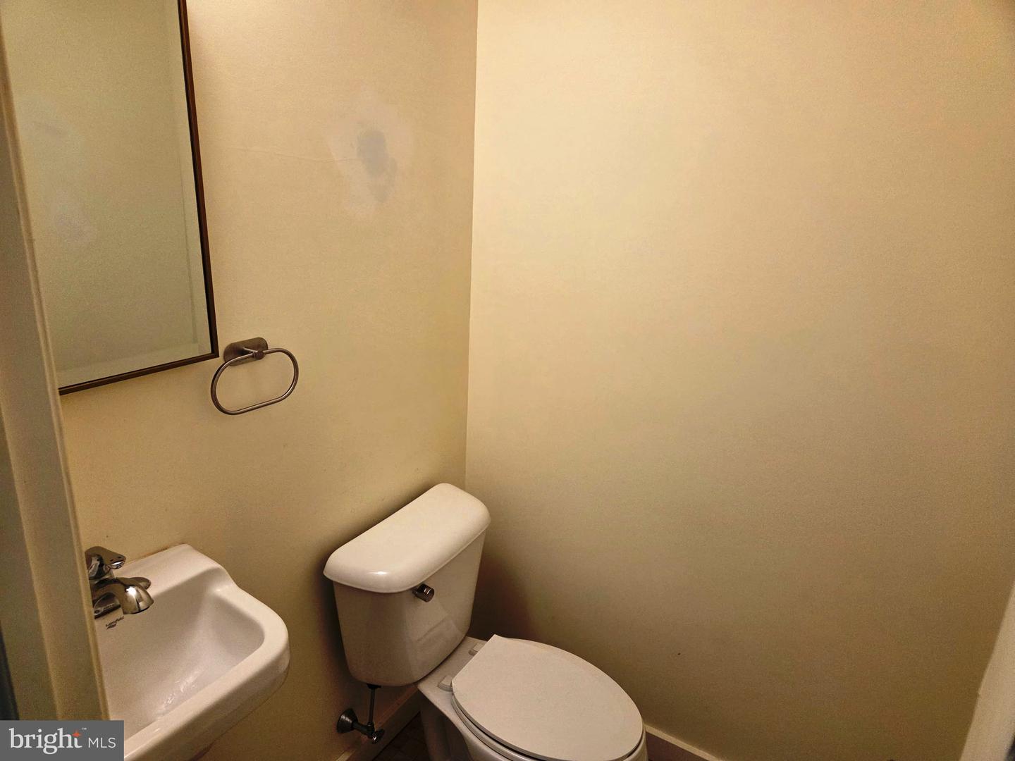 1600 Church Rd #b-301 Property Photo 8