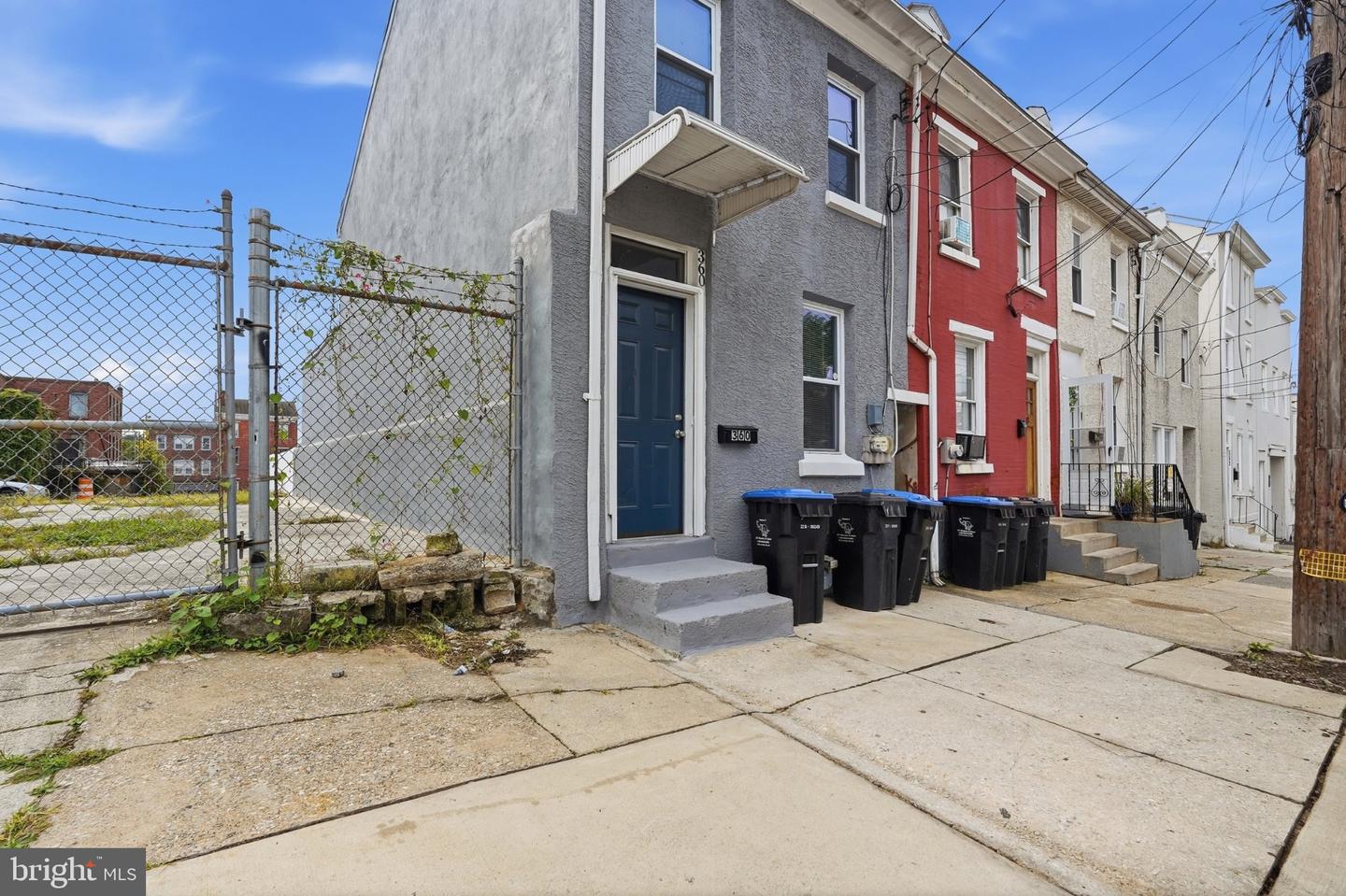 360 E Penn St # Property Photo 4