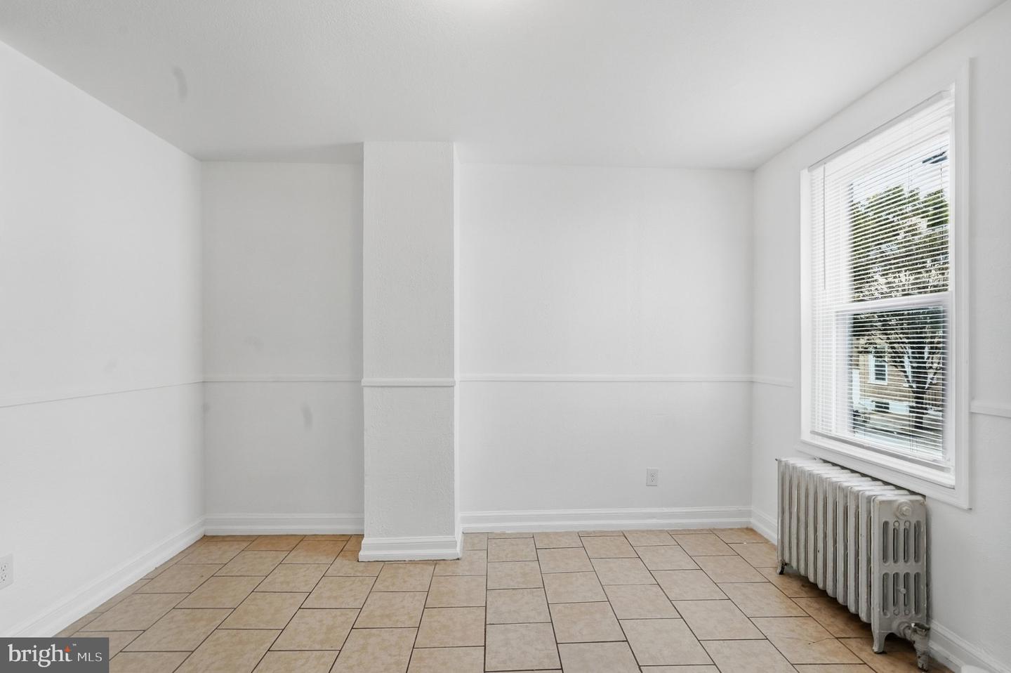 360 E Penn St # Property Photo 9