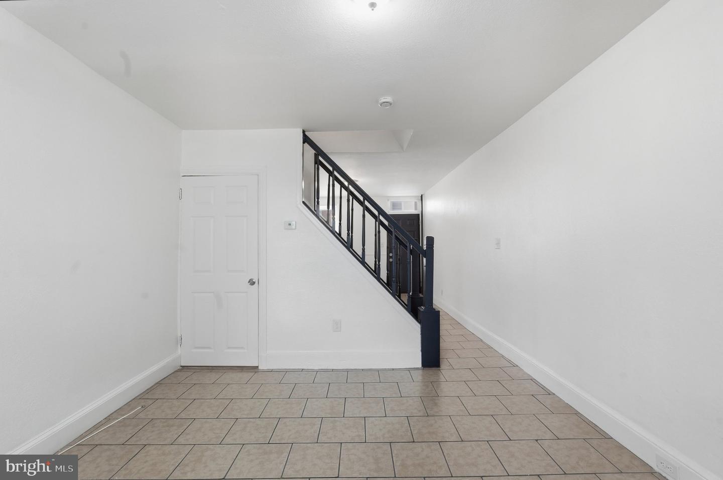 360 E Penn St # Property Photo 13