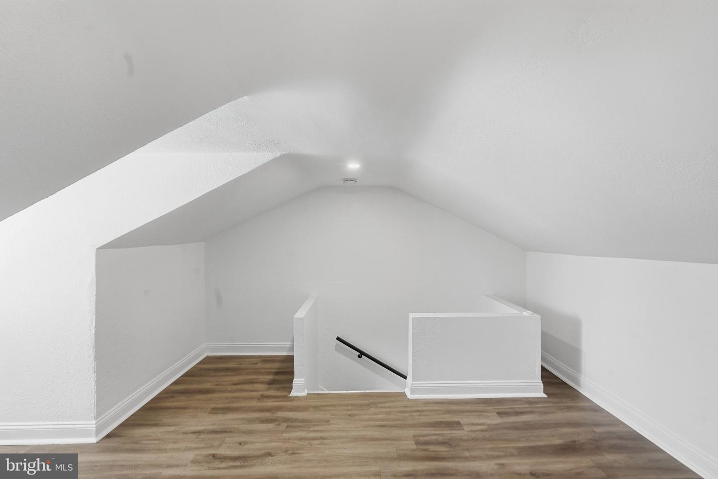 360 E Penn St # Property Photo 31