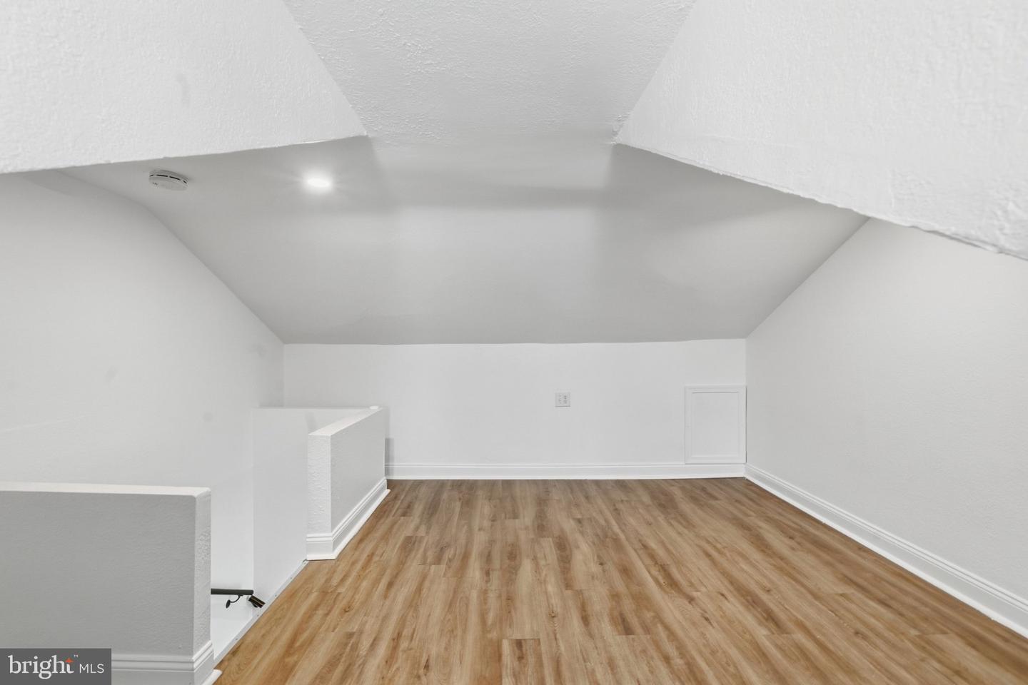 360 E Penn St # Property Photo 32