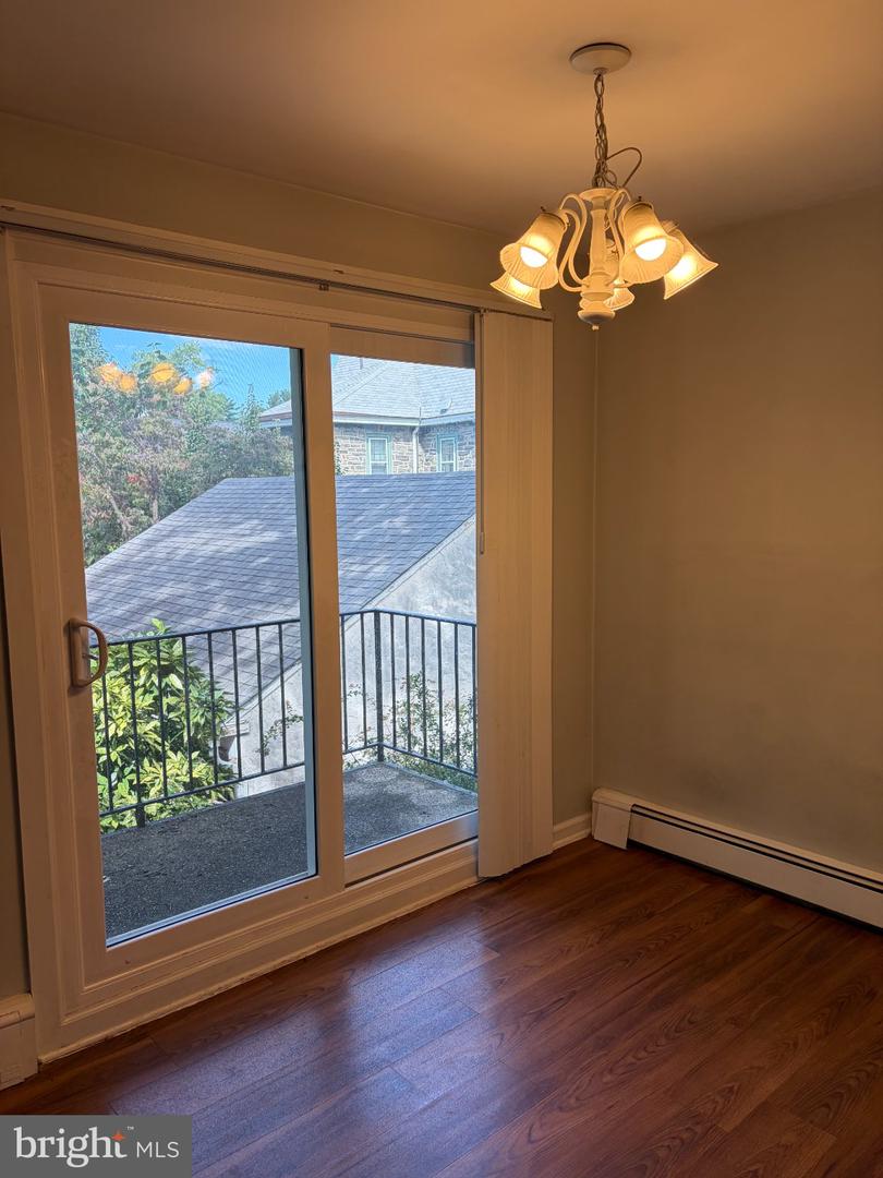 323-325 Haverford Ave #a5 Property Photo 3