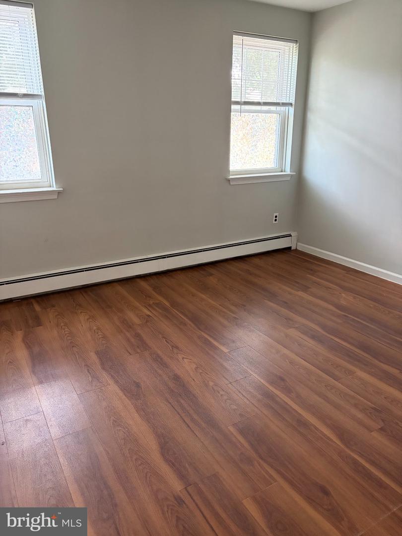 323-325 Haverford Ave #a5 Property Photo 7
