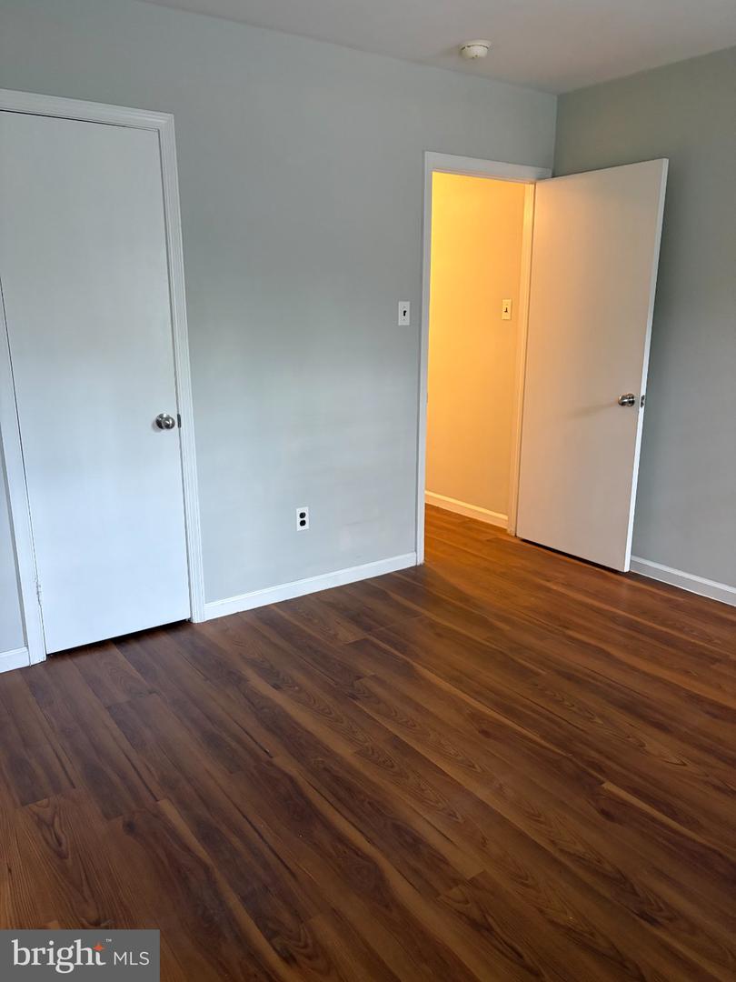 323-325 Haverford Ave #a5 Property Photo 8