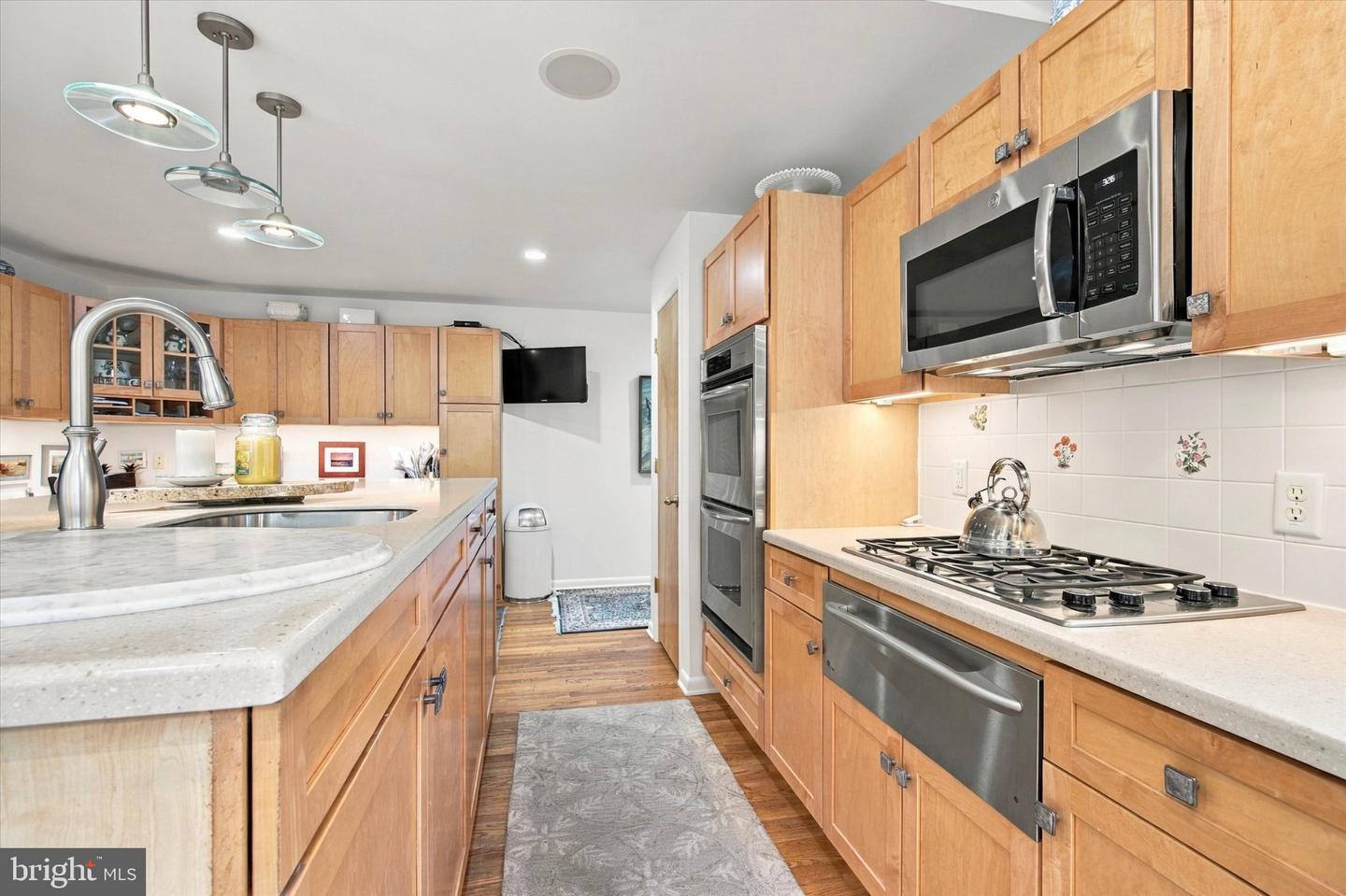 6109 W Mill Rd # Property Photo 13