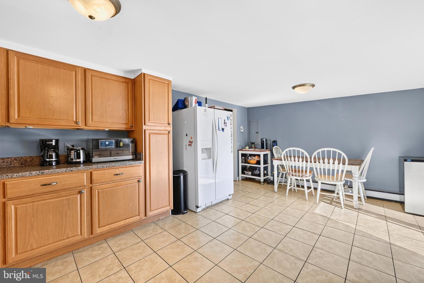 126 Poplar St Property Photo 5