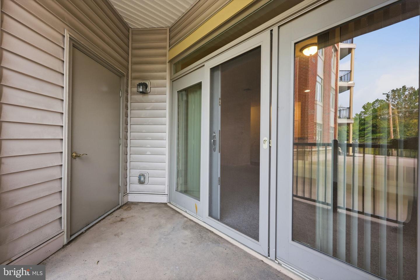 264 Carson Terrace Ter Property Photo 31