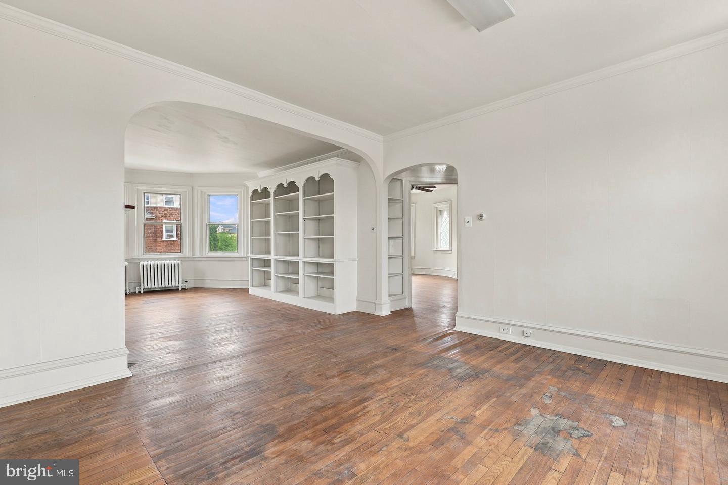 300 S Broad St Property Photo 24