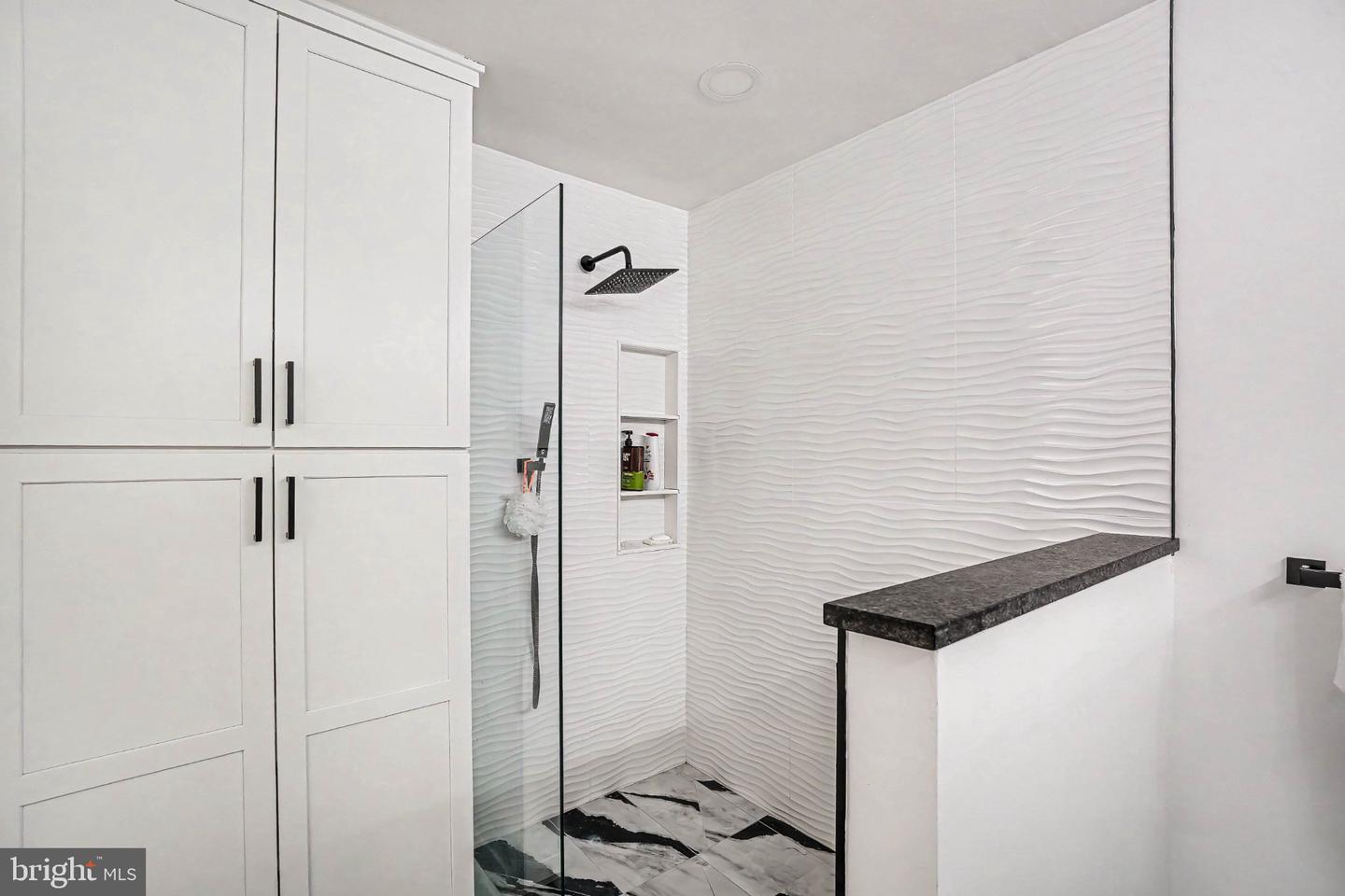 944 Hedgerow Ct # Property Photo 29