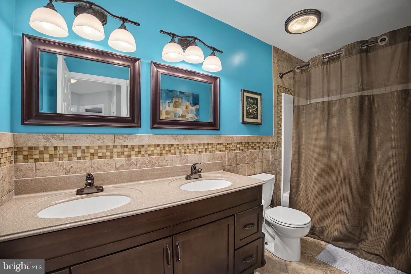 2106 Harrison Ct # Property Photo 21