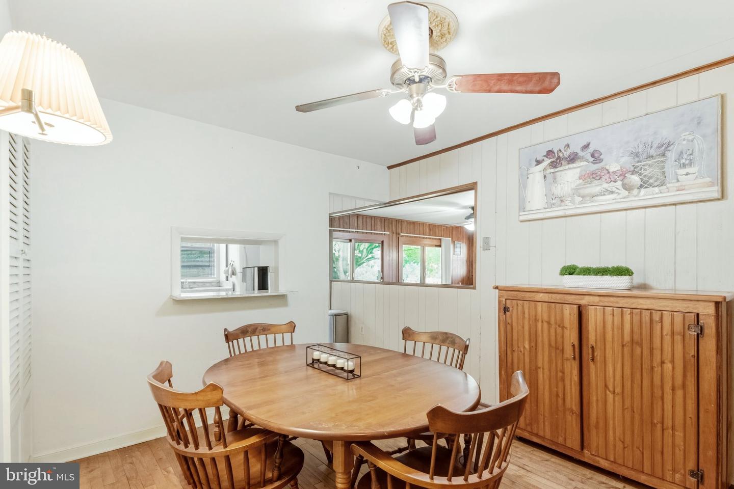325 E Mount Kirk Ave # Property Photo 11