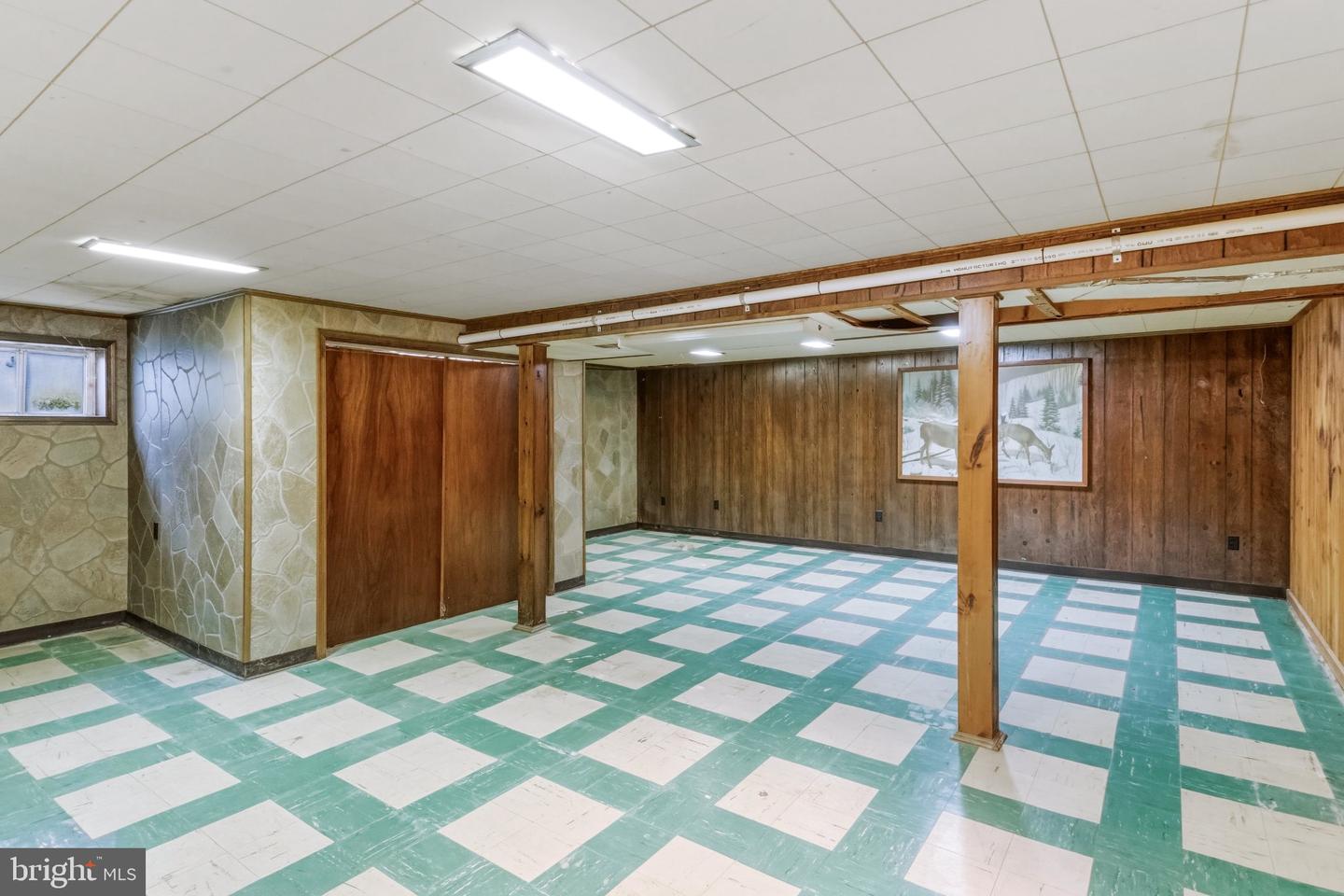 325 E Mount Kirk Ave # Property Photo 21