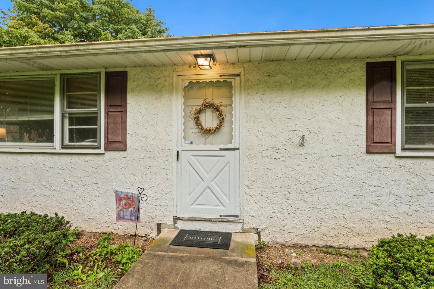 325 E Mount Kirk Ave # Property Photo 24