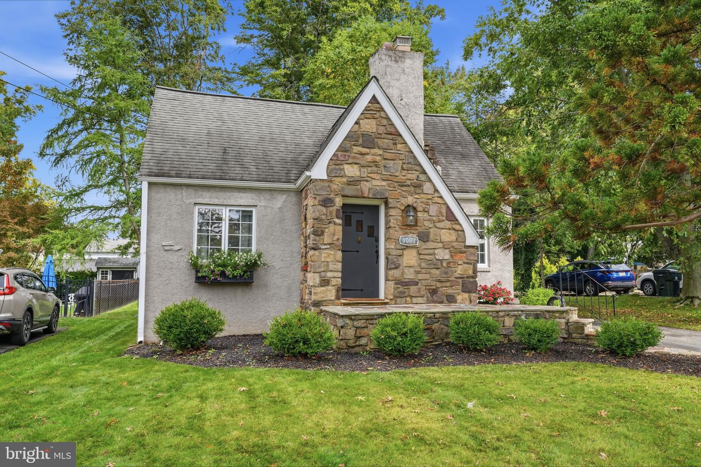 3003 OLD WELSH RD # Property Photo 1