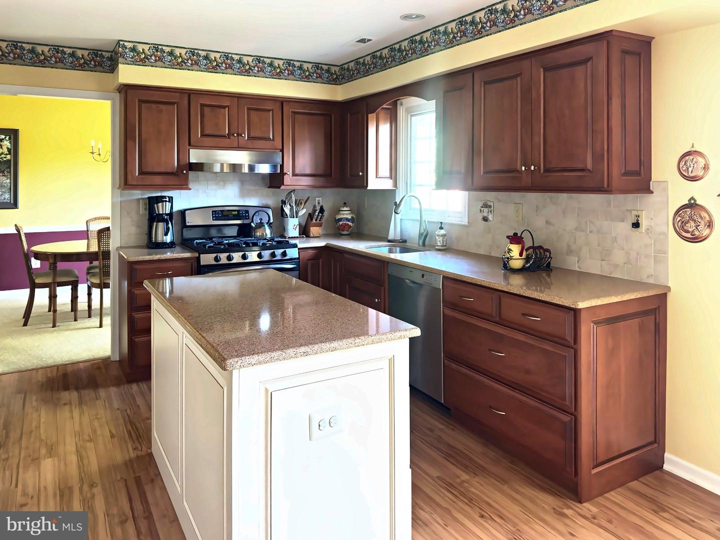 3 Linden Way Property Photo 8