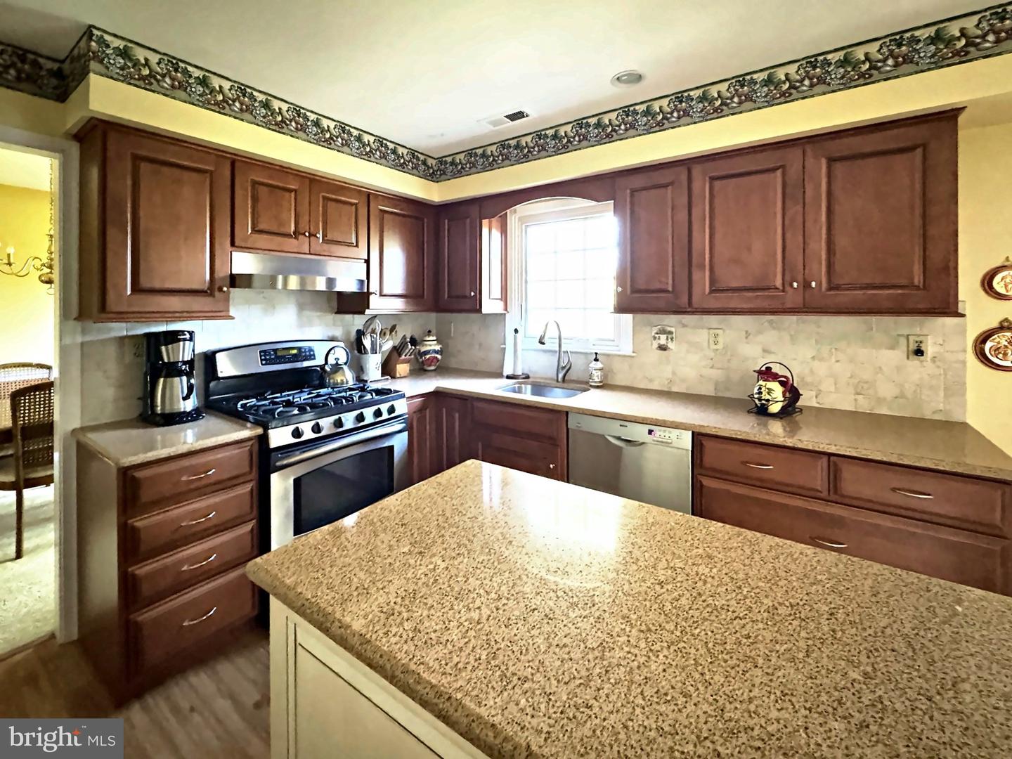 3 Linden Way Property Photo 9