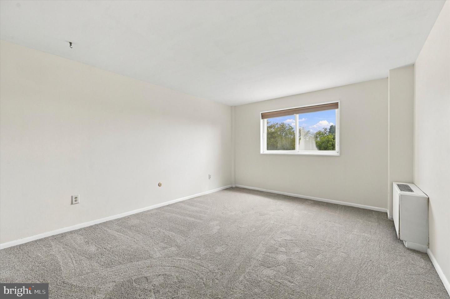 309 Florence Ave #411-n Property Photo 11