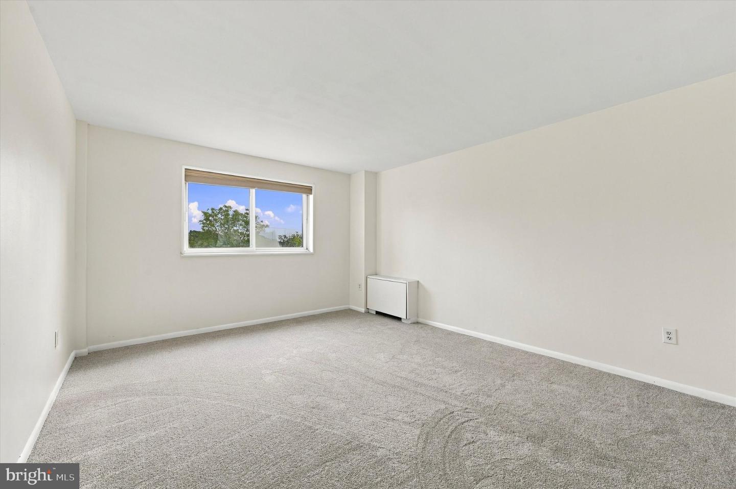 309 Florence Ave #411-n Property Photo 12