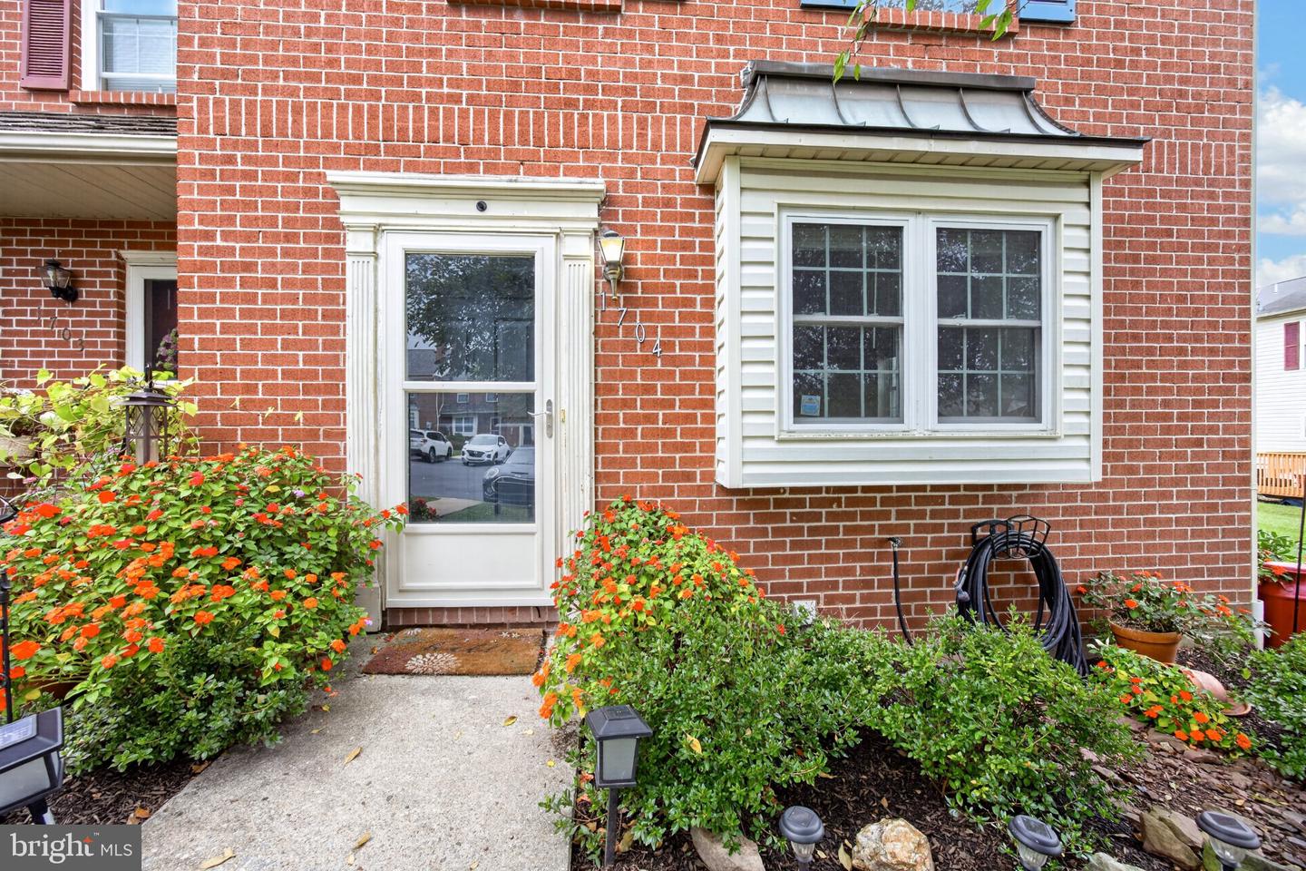 1704 Village Green Dr # Property Photo 42