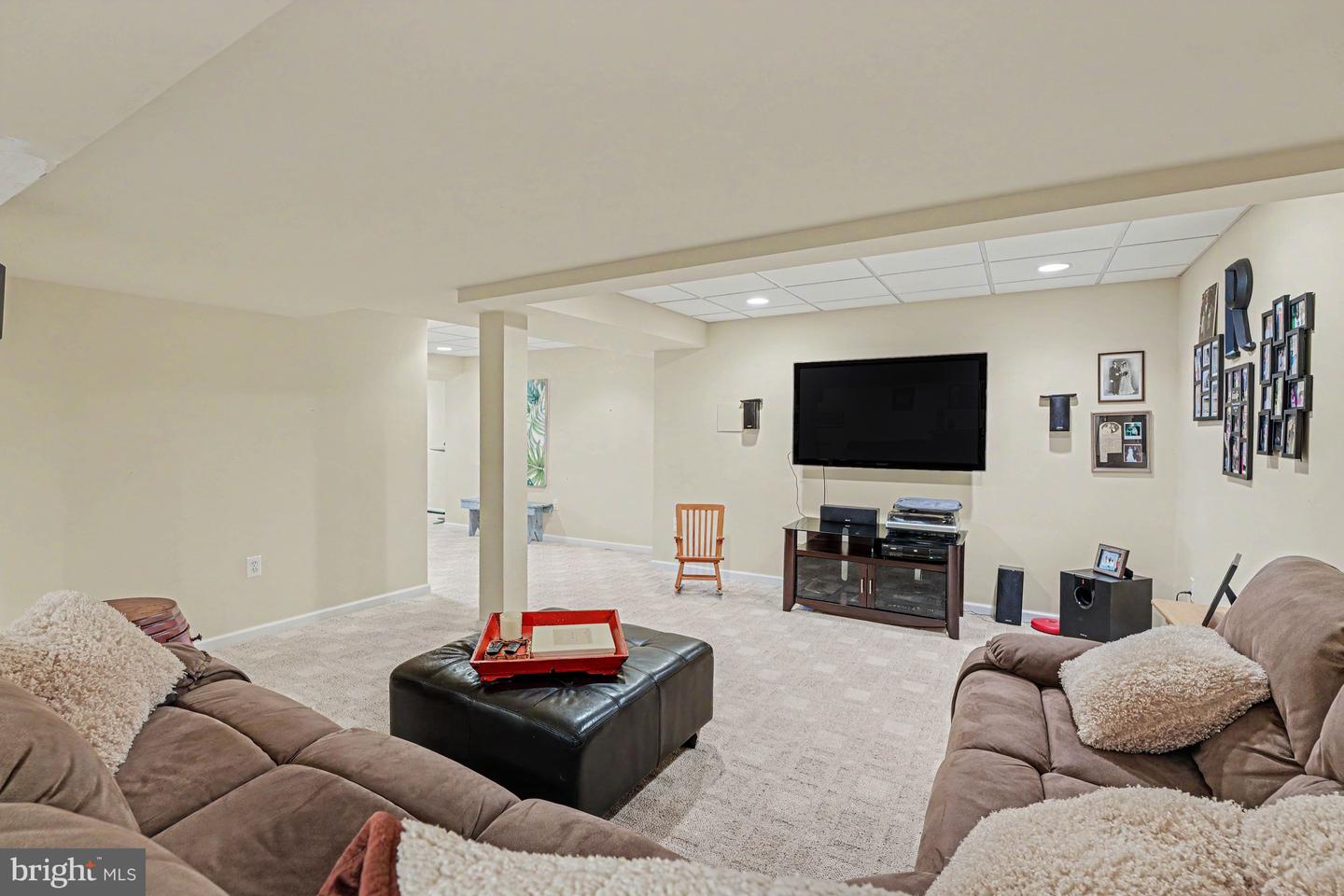 1075 Carriage Ln Property Photo 45