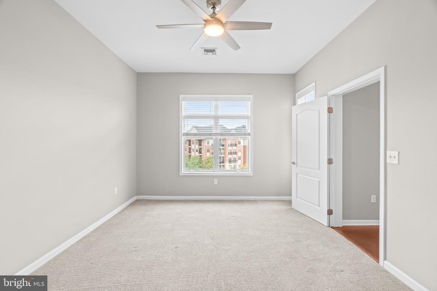 531 Carson Ter Property Photo 19