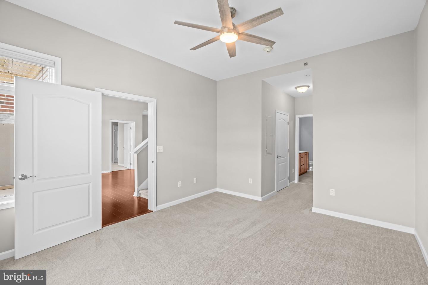 531 Carson Ter Property Photo 20
