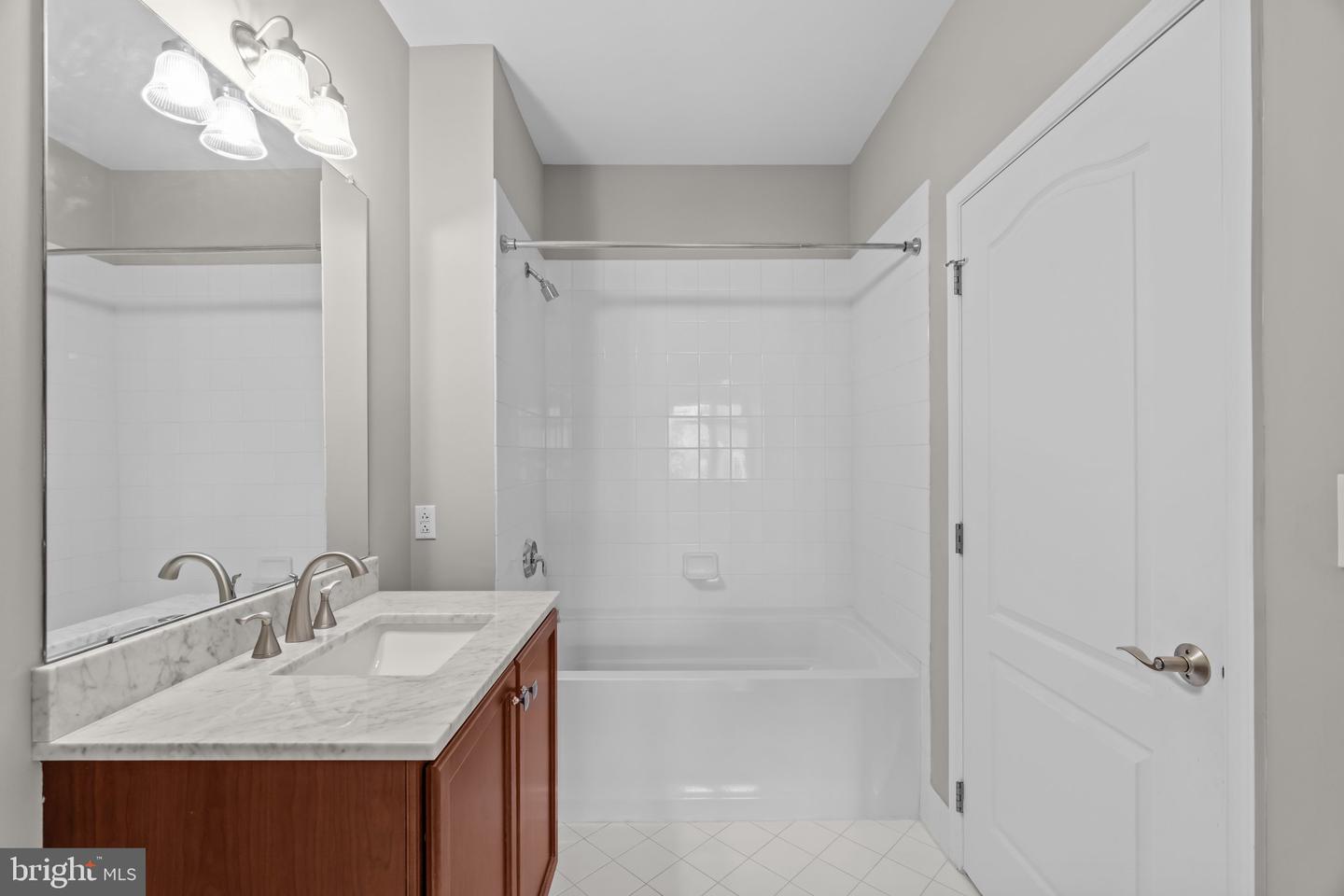 531 Carson Ter Property Photo 26