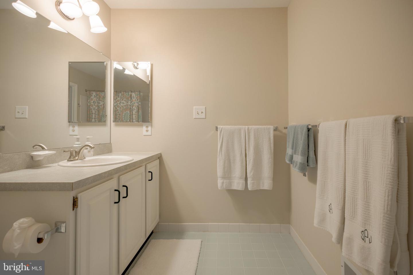 120 Bridle Ln Property Photo 25