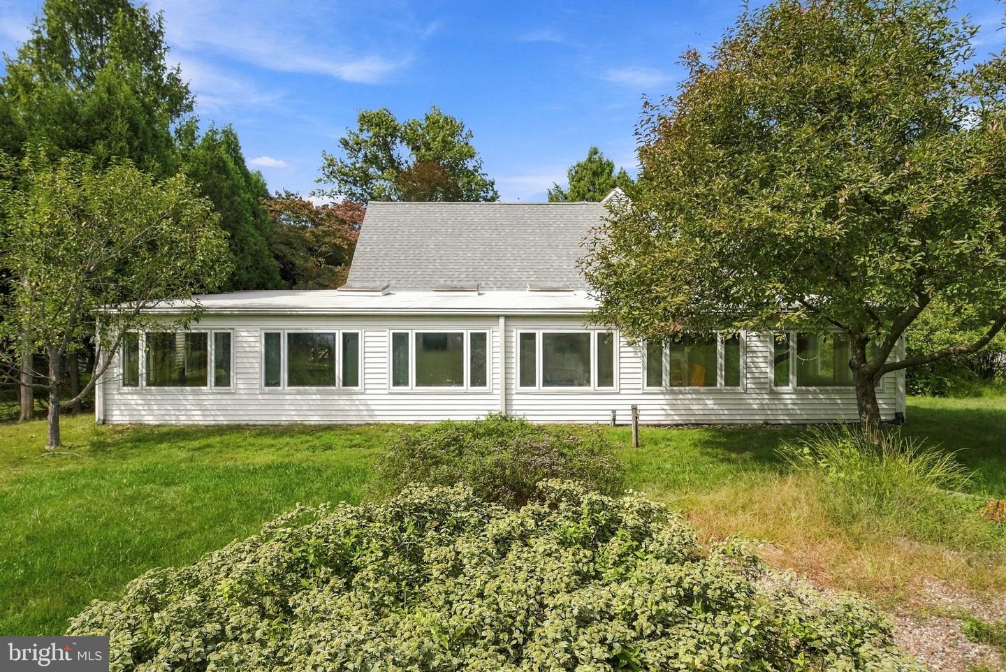 528 Montgomery Rd Property Photo 10