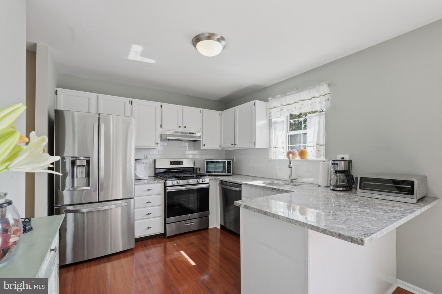 1014 Rafter Rd # Property Photo 13